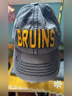 Bruins baseball Hat NWOT